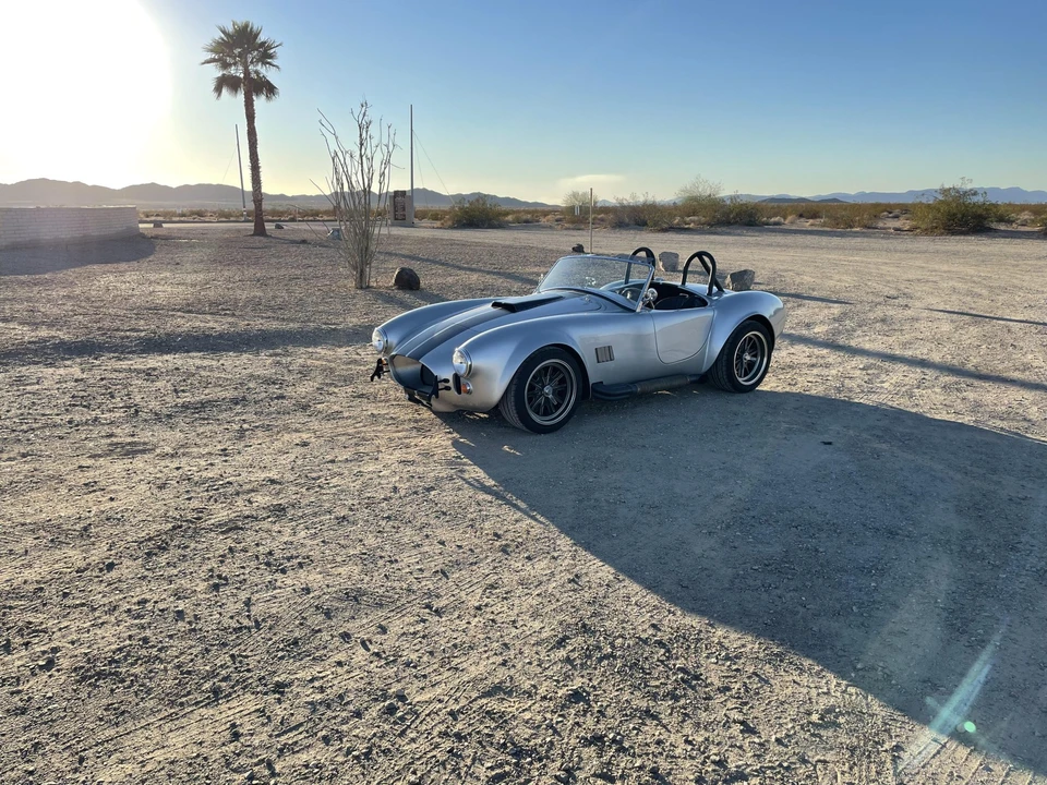 Shelby Cobra Replica - Image 2 of 31