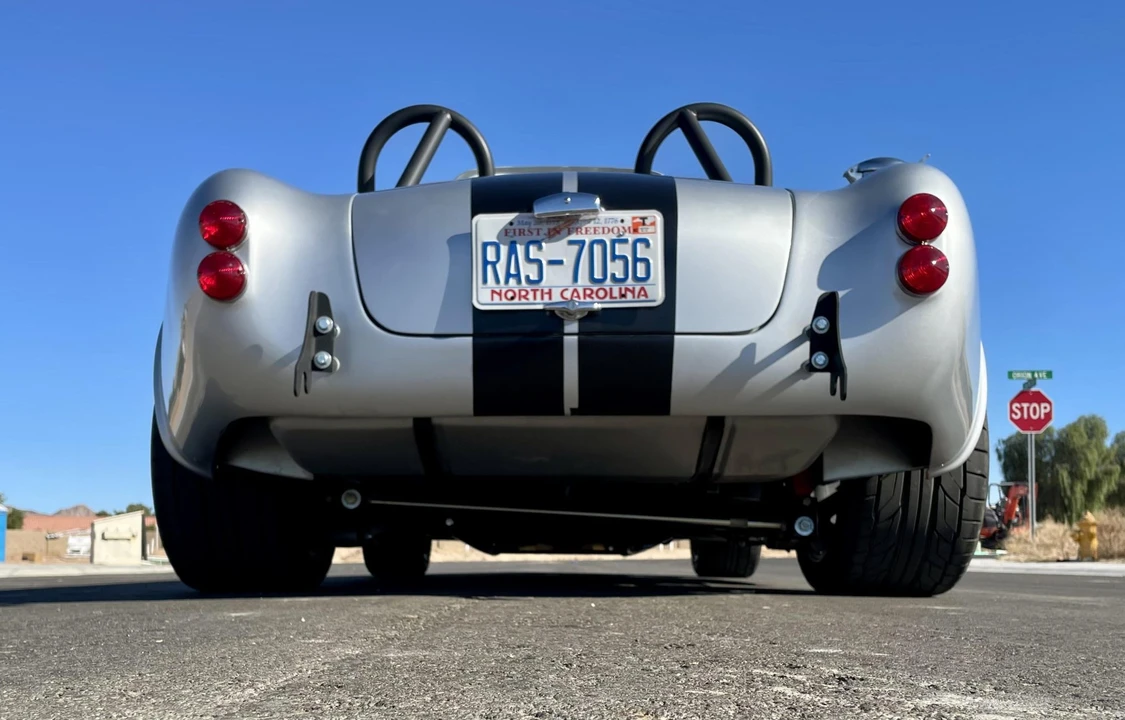 Shelby Cobra Replica - Image 23 of 31