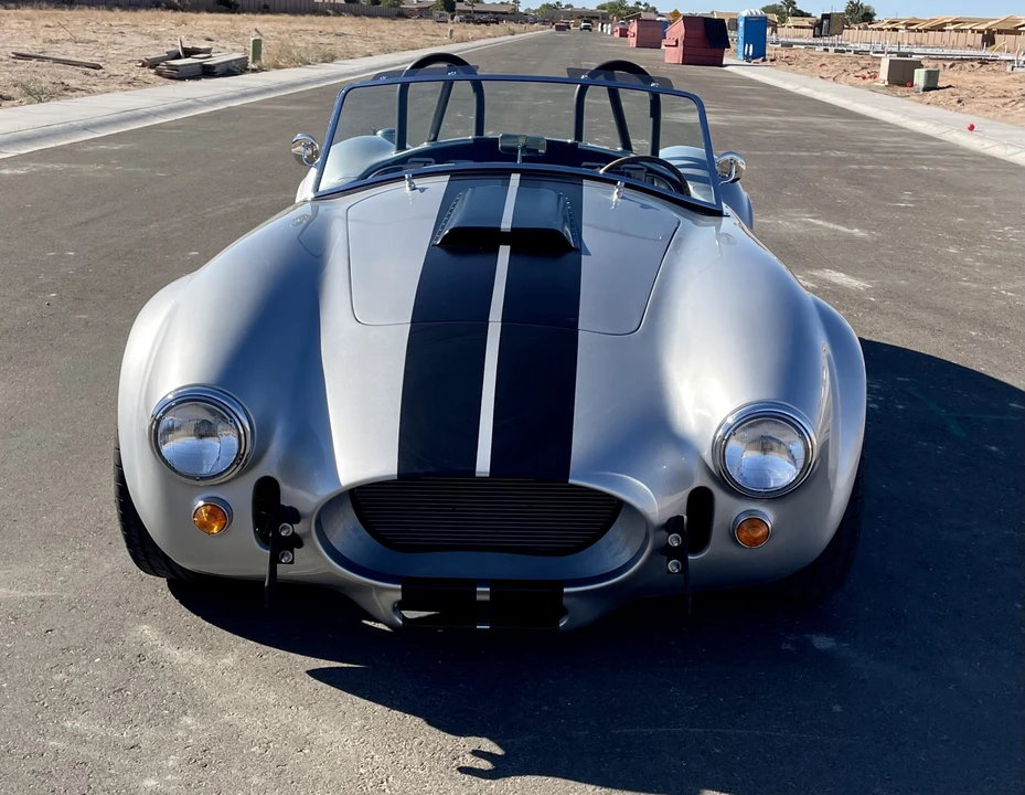 Shelby Cobra Replica - Image 9 of 31