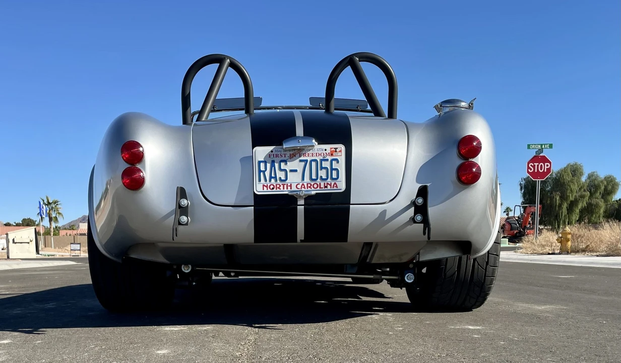 Shelby Cobra Replica - Image 22 of 31