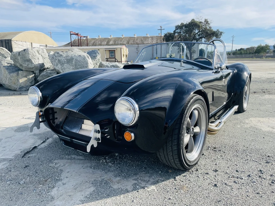 Shelby Cobra Replica - Image 3 of 31