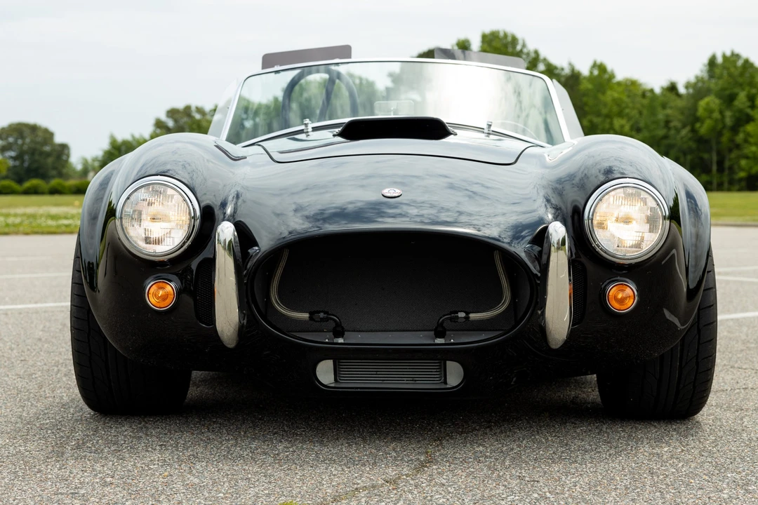 Shelby Cobra Replica - Image 10 of 31