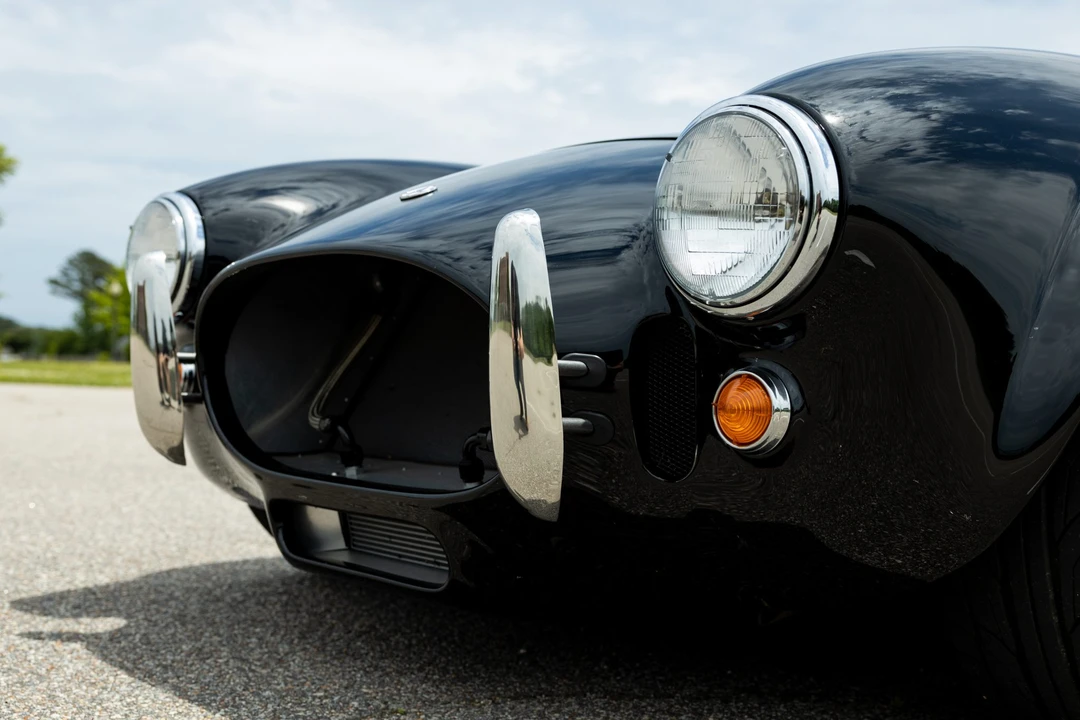 Shelby Cobra Replica - Image 12 of 31