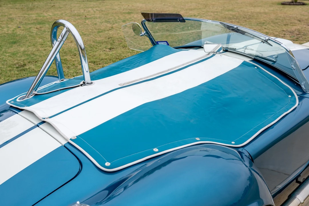 Shelby Cobra Replica - Image 27 of 31