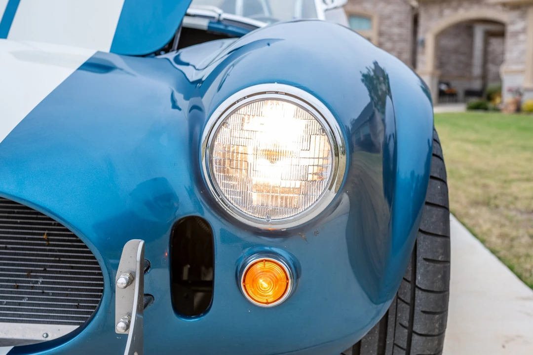 Shelby Cobra Replica - Image 10 of 31