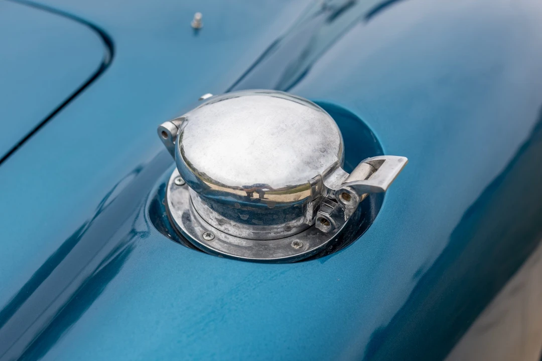 Shelby Cobra Replica - Image 21 of 31