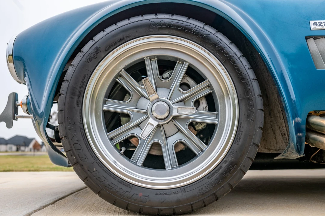 Shelby Cobra Replica - Image 28 of 31