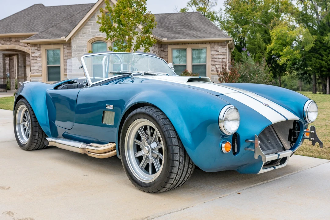 Shelby Cobra Replica - Image 1 of 31