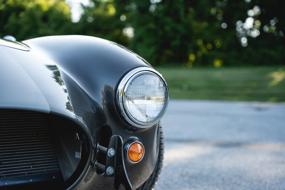 Shelby Cobra Replica - Image 23 of 31