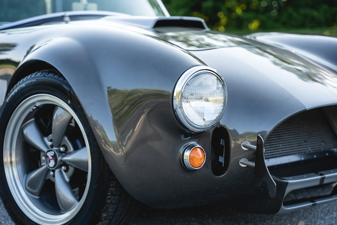Shelby Cobra Replica - Image 22 of 31