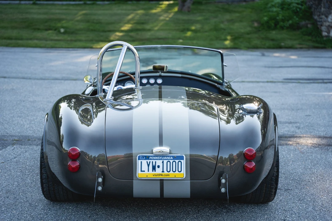 Shelby Cobra Replica - Image 31 of 31