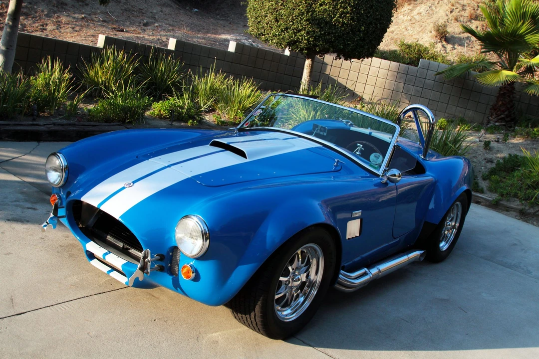 Shelby Cobra Replica - Image 3 of 31
