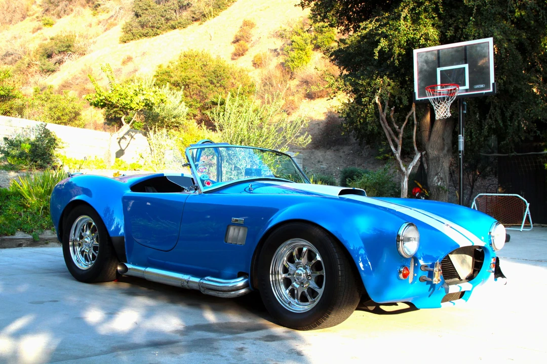 Shelby Cobra Replica - Image 26 of 31