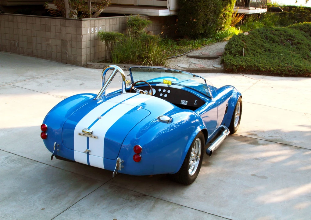 Shelby Cobra Replica - Image 18 of 31