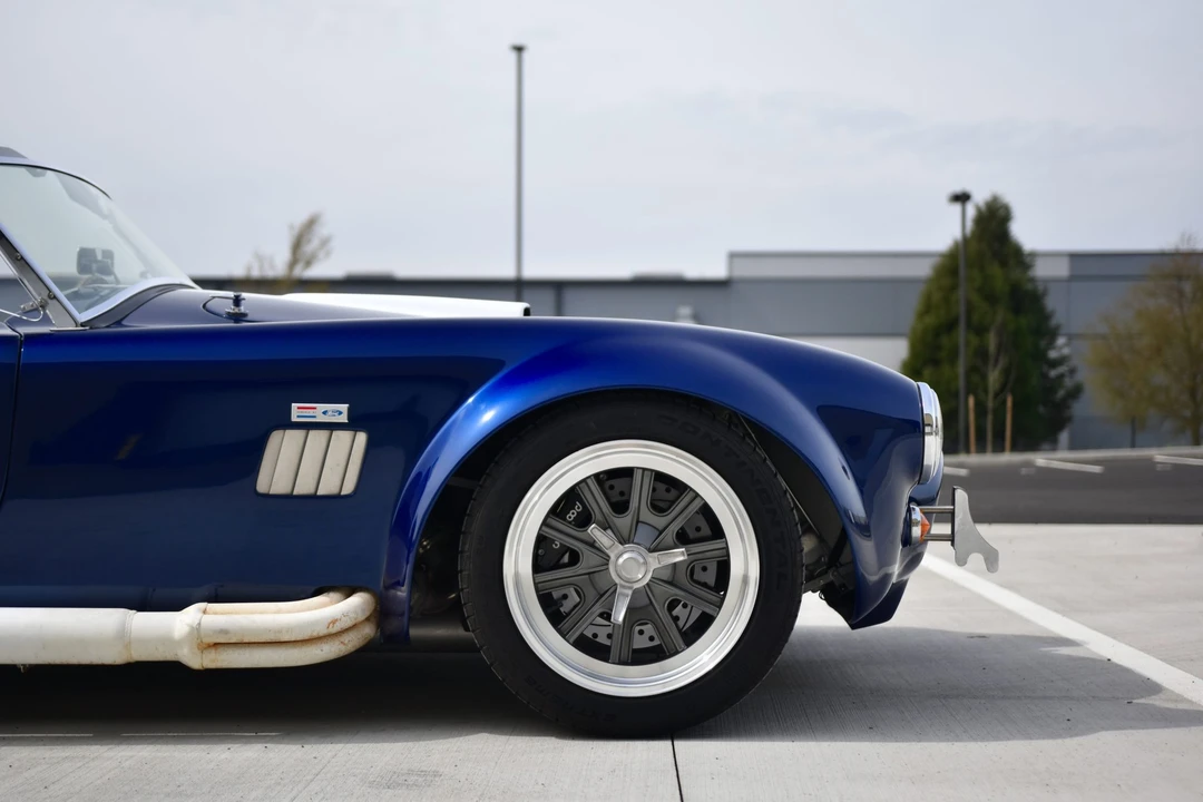 Shelby Cobra Replica - Image 30 of 31