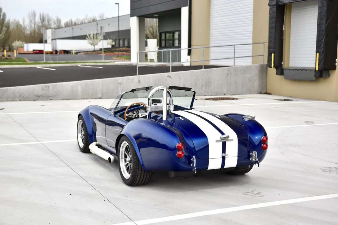 Shelby Cobra Replica - Image 24 of 31