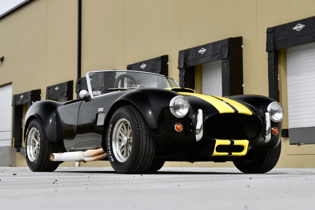 Shelby Cobra Replica - Image 19 of 31
