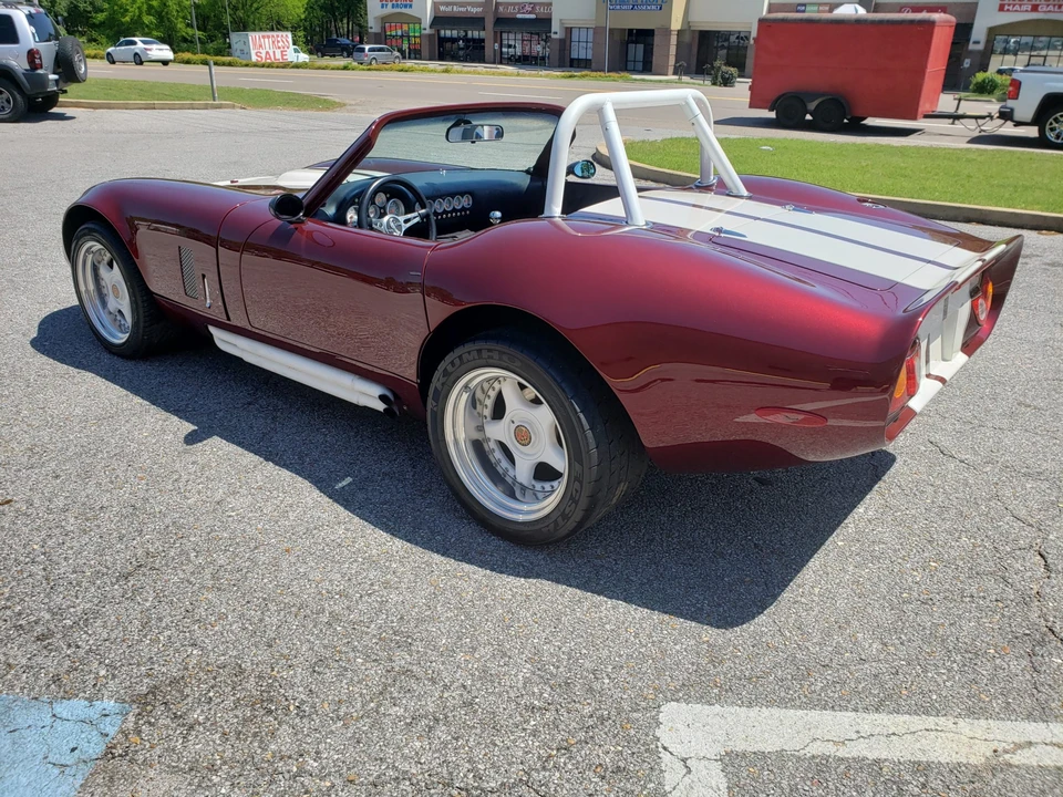 Factory Five GTM - Image 11 of 31