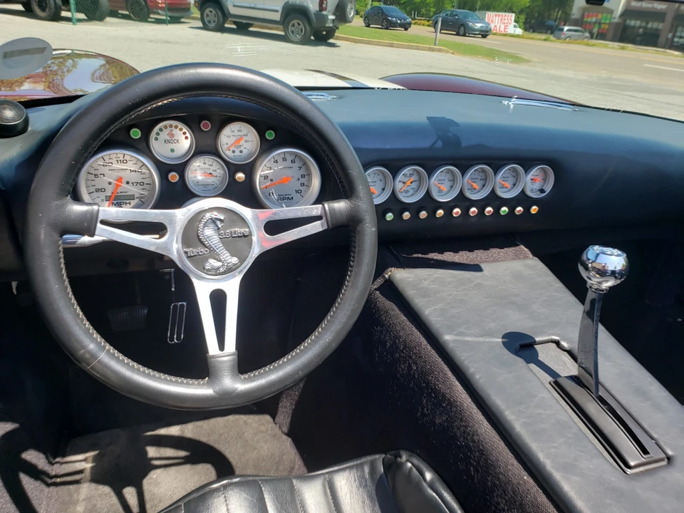 Factory Five GTM - Image 21 of 31