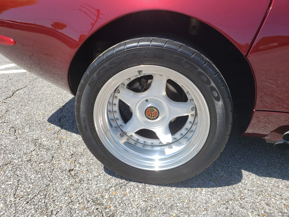 Factory Five GTM - Image 14 of 31