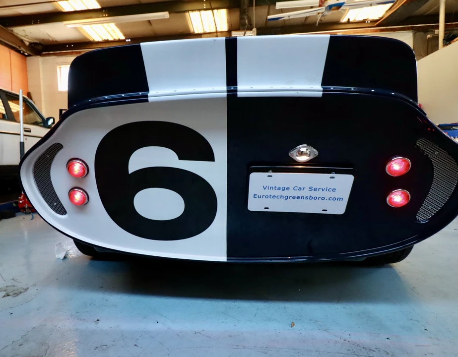Shelby Daytona Replica - Image 25 of 31