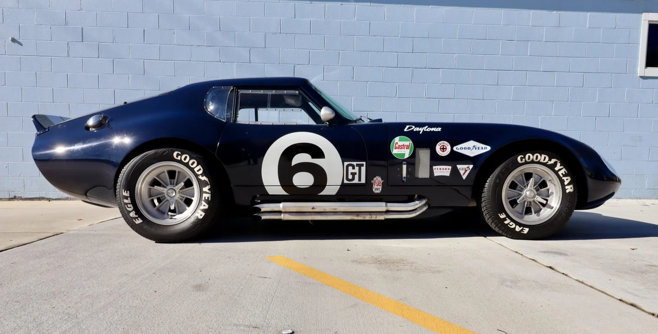 Shelby Daytona Replica - Image 10 of 31