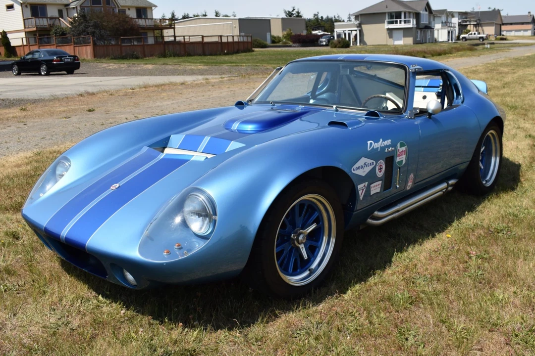 Shelby Daytona Replica - Image 1 of 31