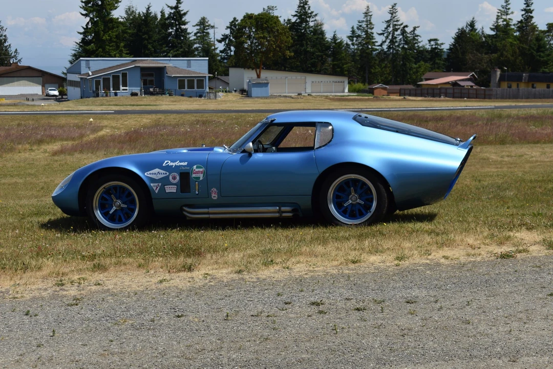 Shelby Daytona Replica - Image 2 of 31