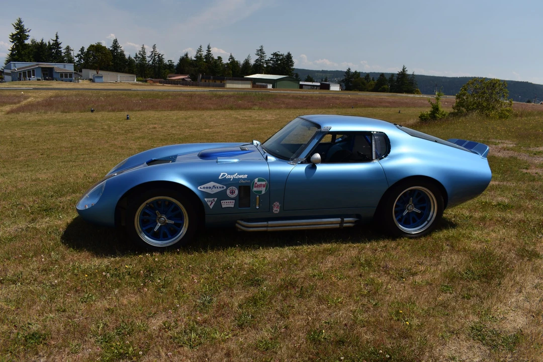 Shelby Daytona Replica - Image 3 of 31