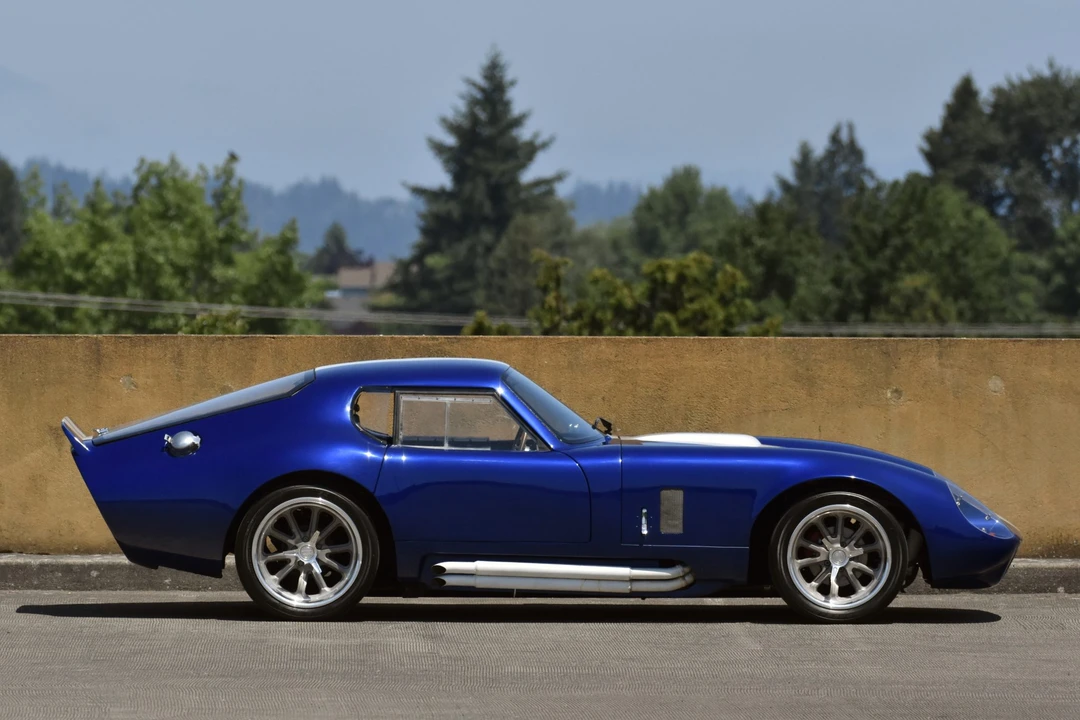 Shelby Daytona Replica - Image 10 of 31