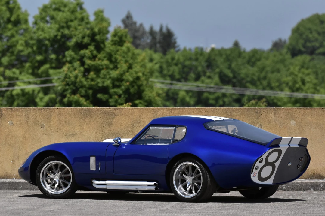 Shelby Daytona Replica - Image 4 of 31