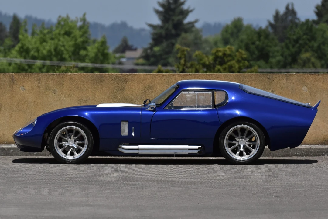 Shelby Daytona Replica - Image 3 of 31
