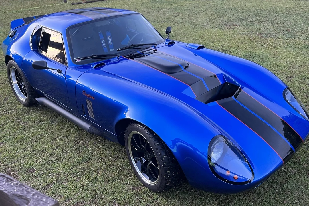 Shelby Daytona Replica - Image 1 of 31