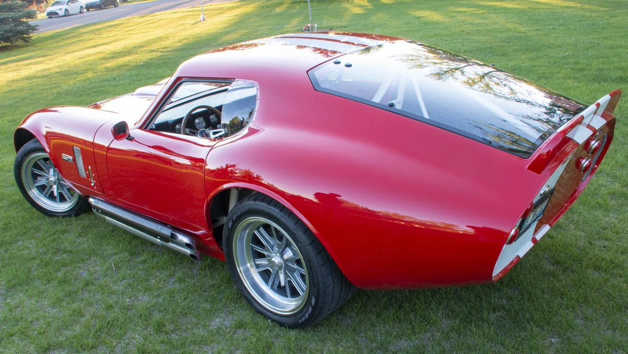 Shelby Daytona Replica - Image 7 of 31