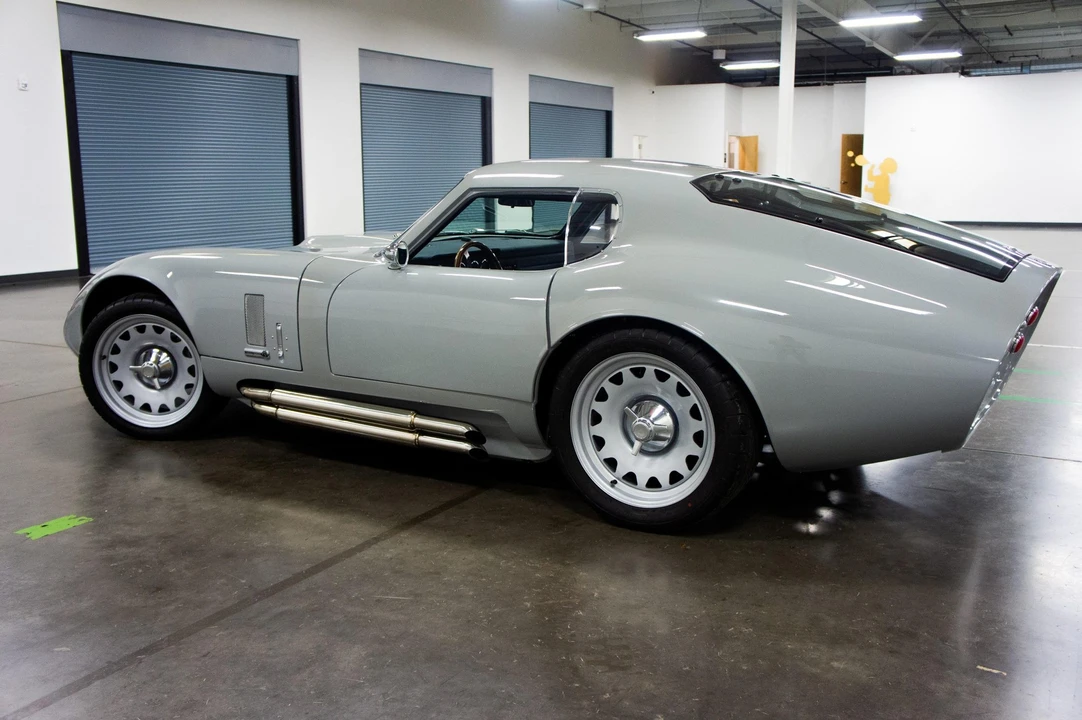 Shelby Daytona Replica - Image 8 of 31