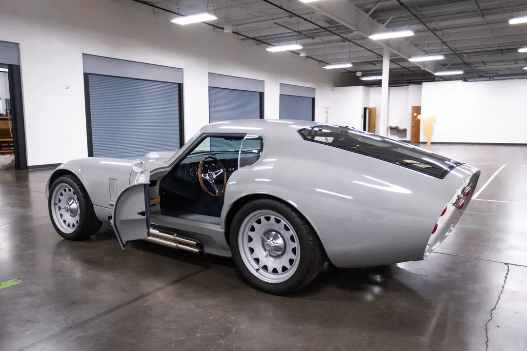 Shelby Daytona Replica - Image 23 of 31