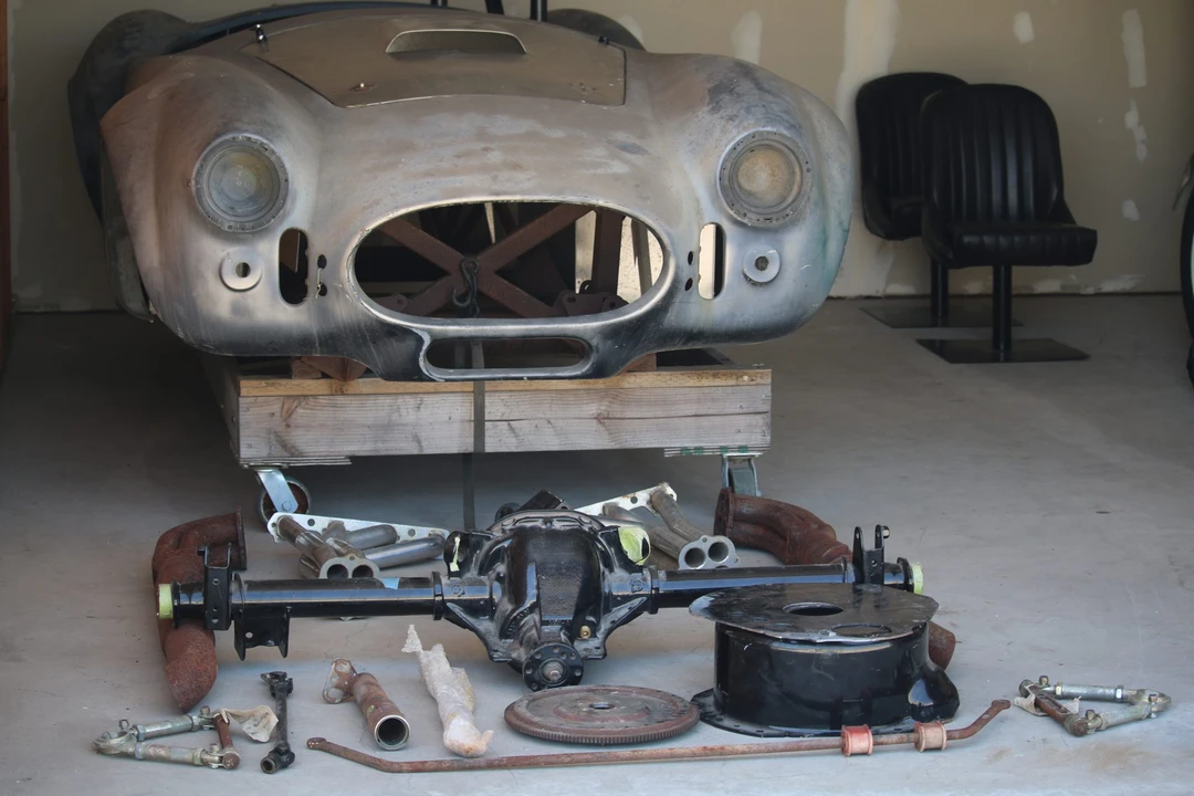Shelby Cobra Replica - Image 2 of 31