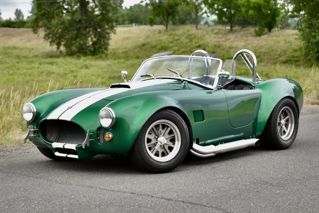 Shelby Cobra Replica - Image 18 of 31