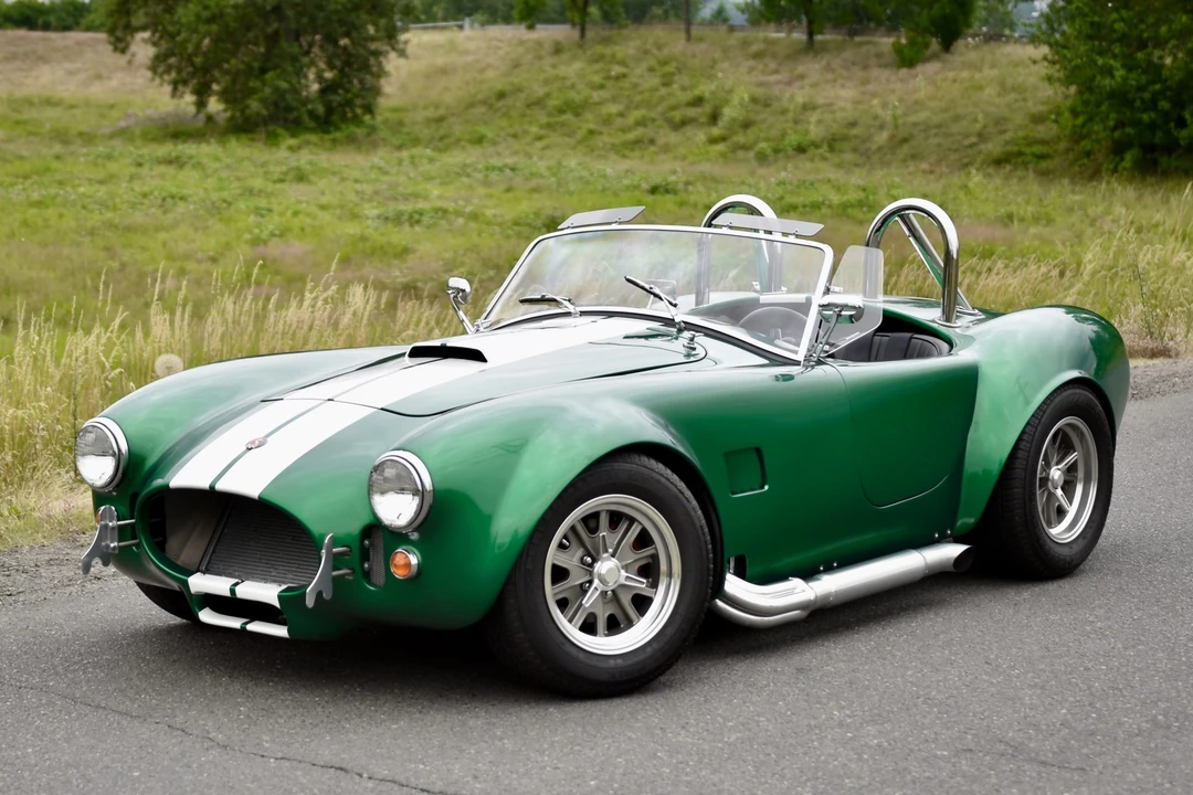 Shelby Cobra Replica - Image 17 of 31