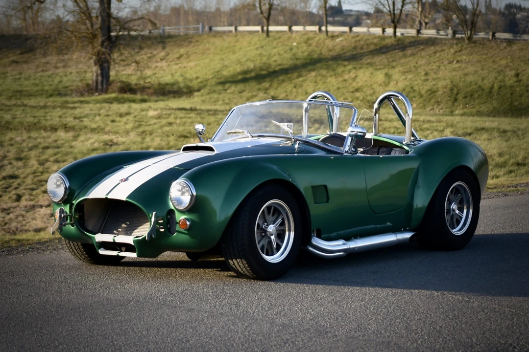 Shelby Cobra Replica - Image 11 of 31