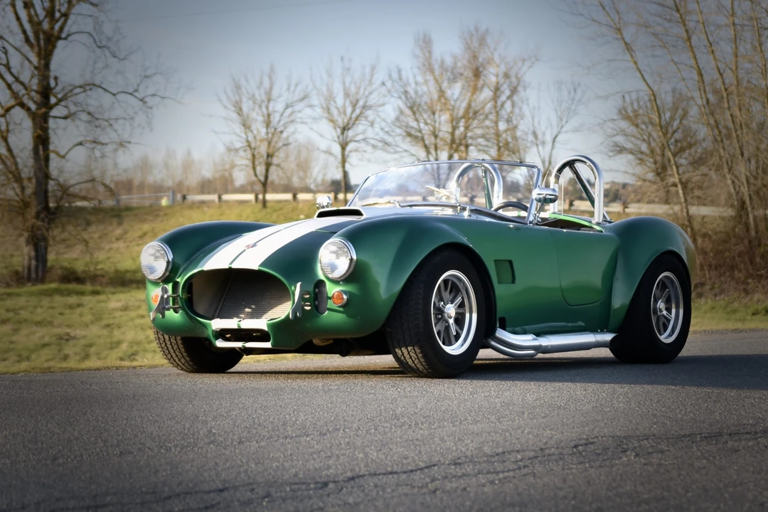 Shelby Cobra Replica - Image 10 of 31