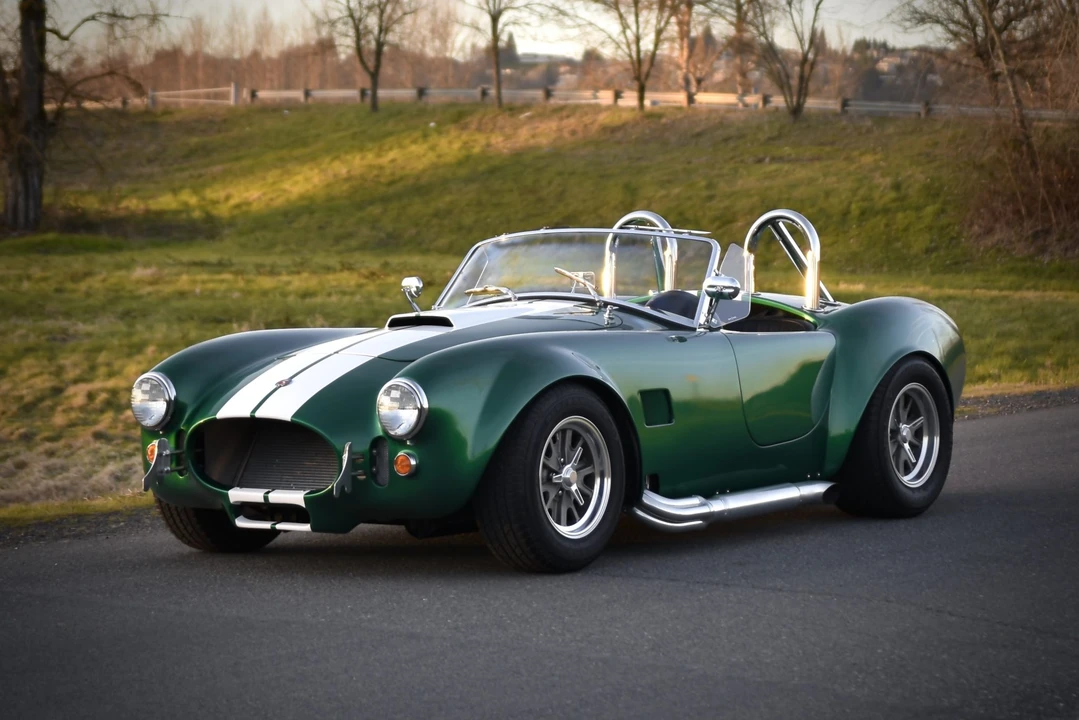 Shelby Cobra Replica - Image 6 of 31