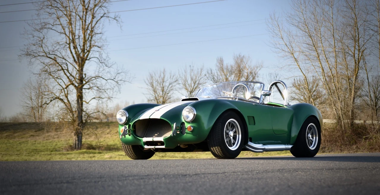 Shelby Cobra Replica - Image 5 of 31