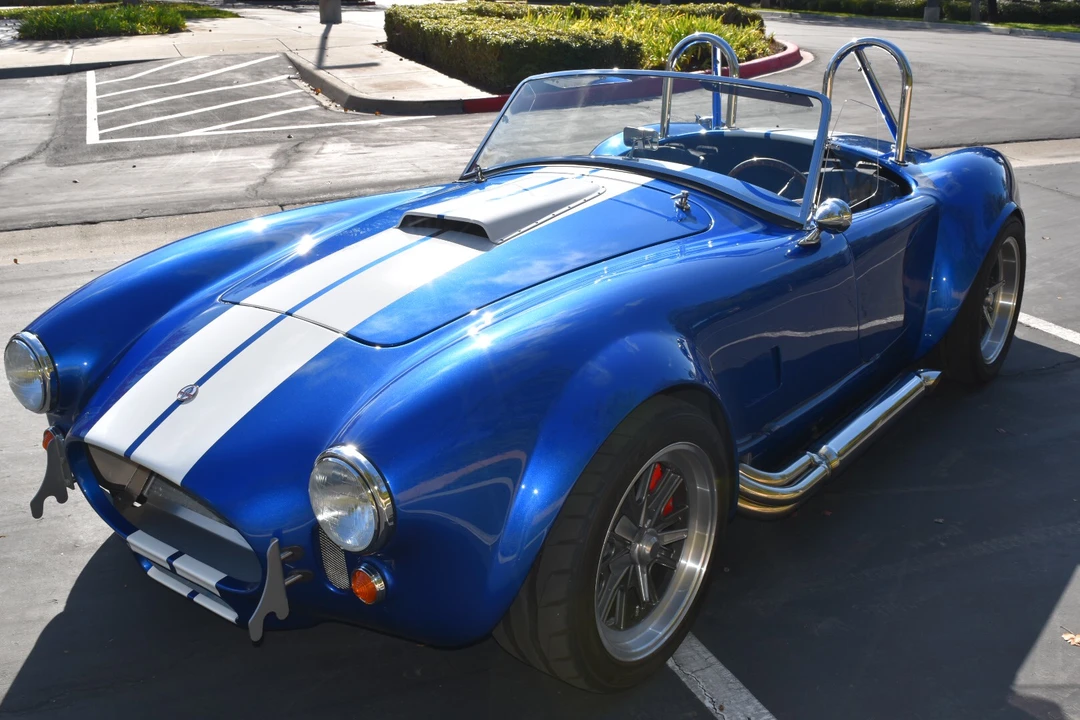 Shelby Cobra Replica - Image 5 of 31
