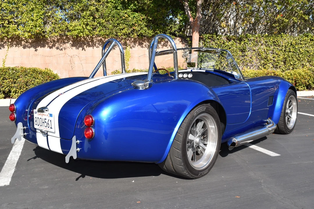 Shelby Cobra Replica - Image 21 of 31