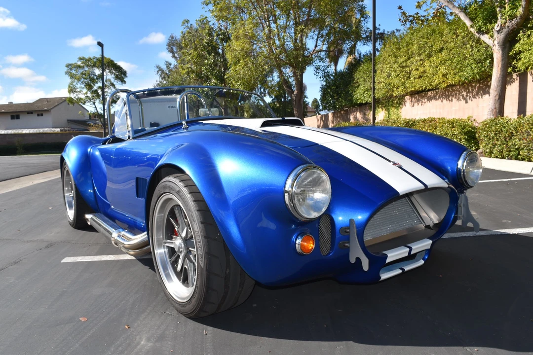 Shelby Cobra Replica - Image 27 of 31