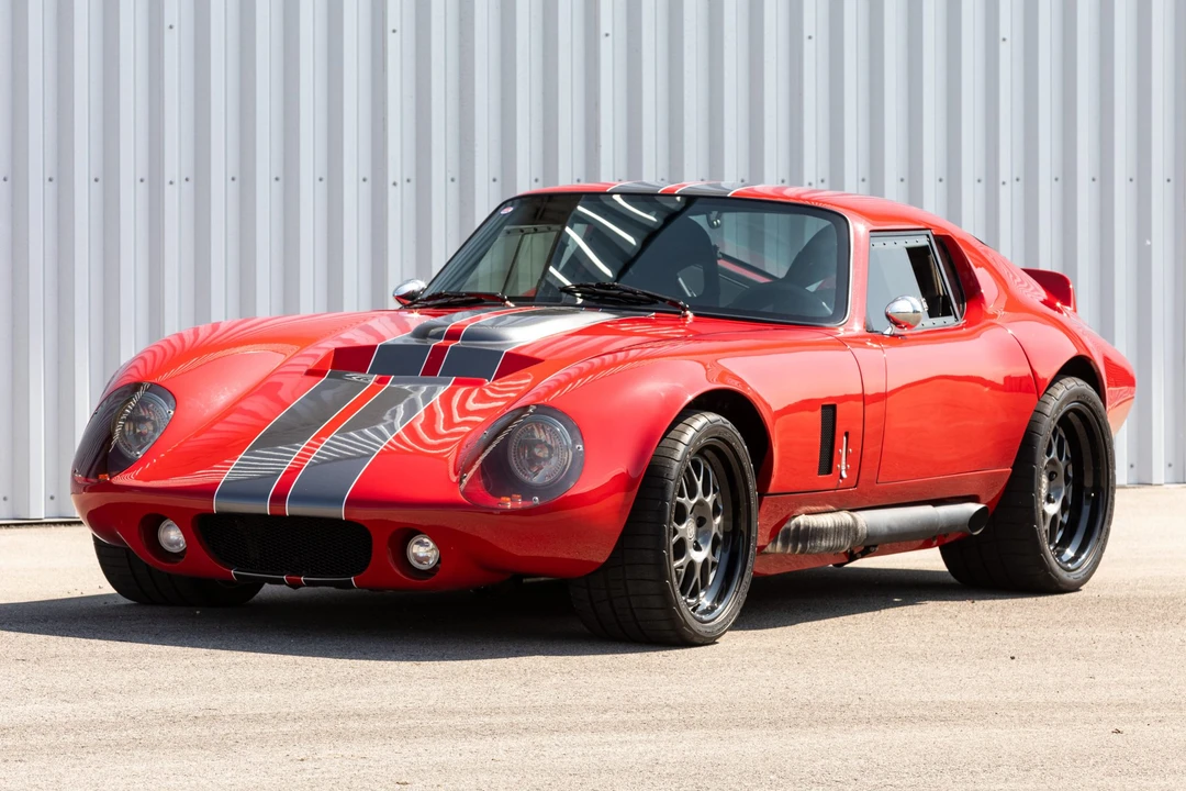 Shelby Cobra Replica - Image 2 of 31