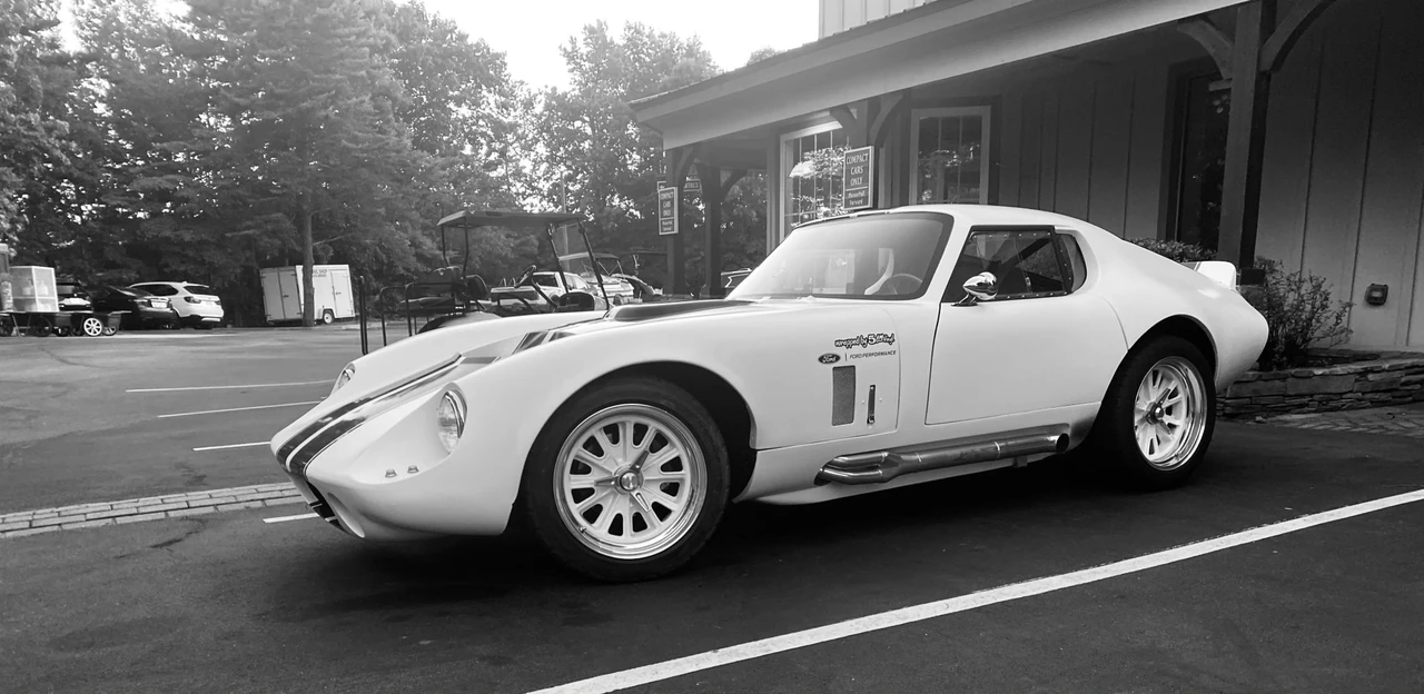 Shelby Daytona Replica - Image 15 of 31