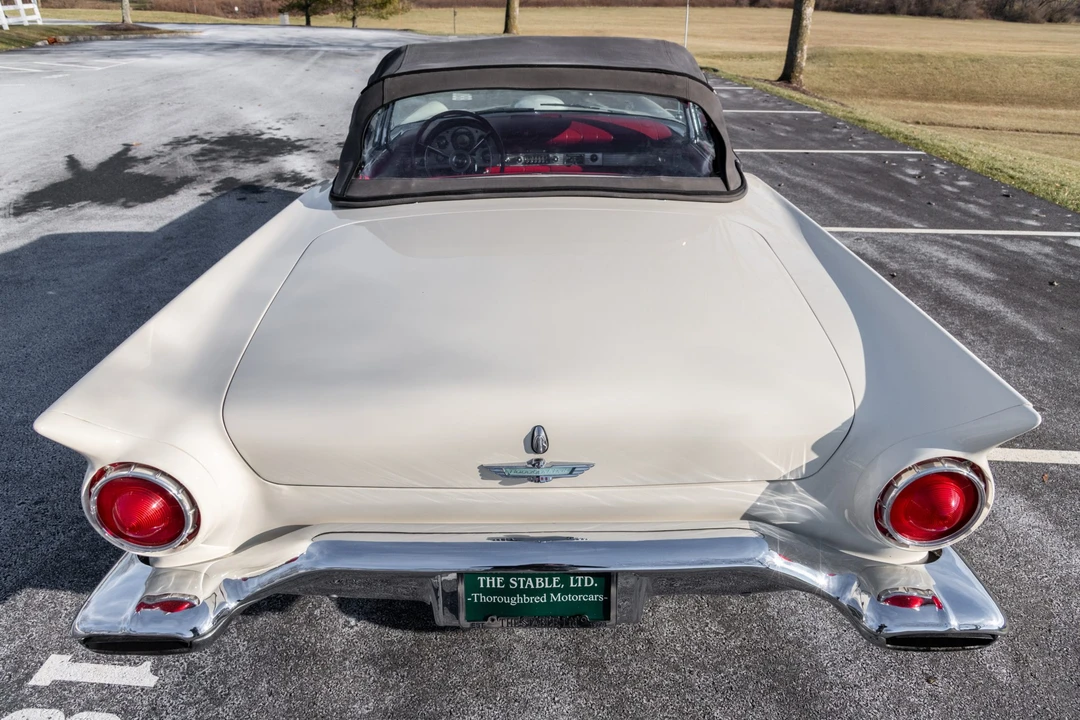 1957 Ford Thunderbird 1st Gen - Image 9 of 31