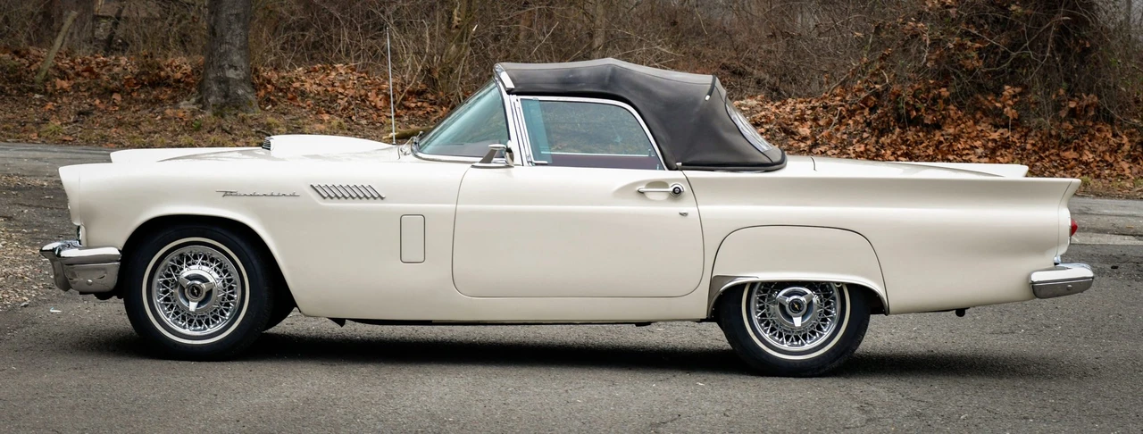 1957 Ford Thunderbird 1st Gen - Image 8 of 31